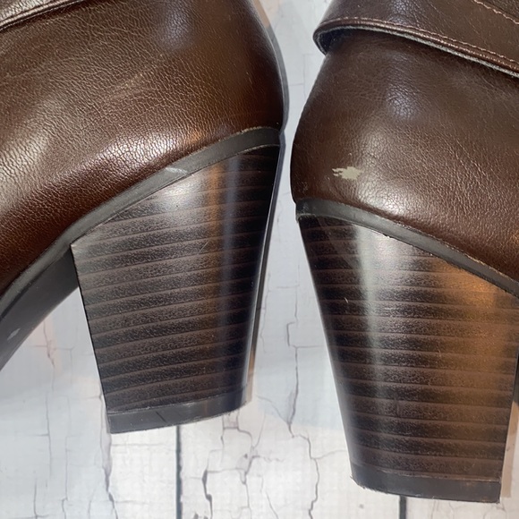 Brown Heel Boots - Picture 3 of 7
